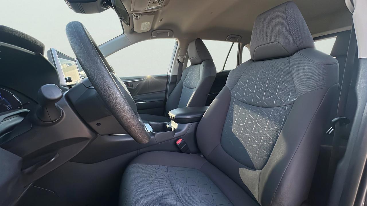 2025 Toyota RAV4 Hybrid  Photo