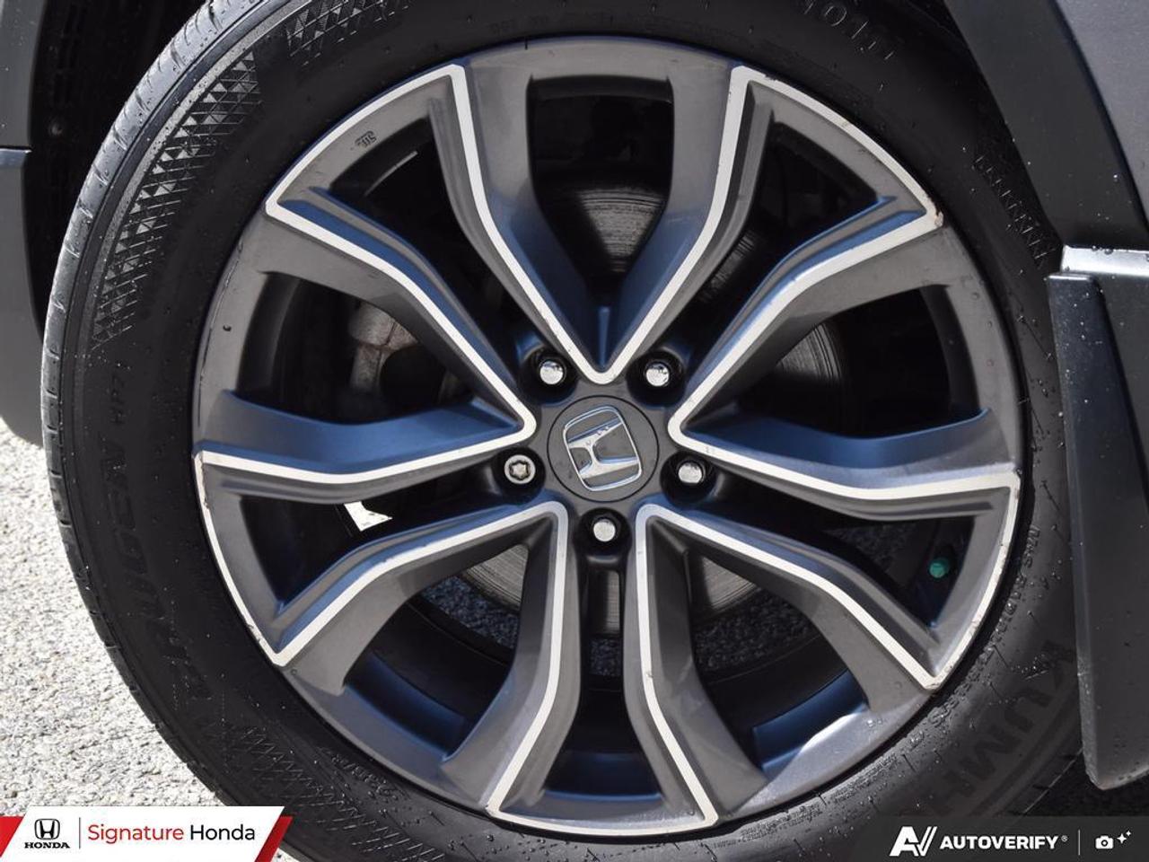 2021 Honda CR-V Touring Photo