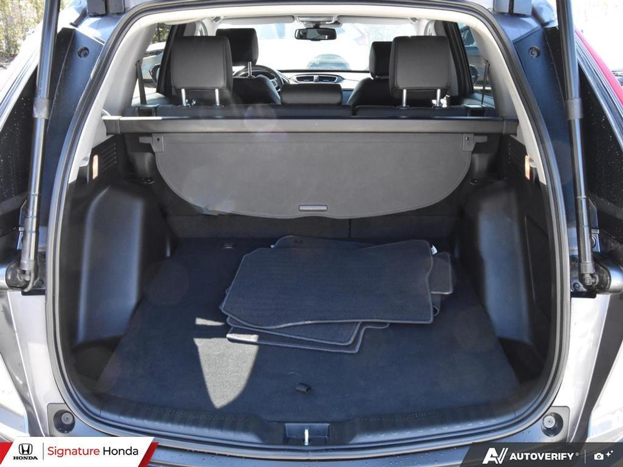 2021 Honda CR-V Touring Photo