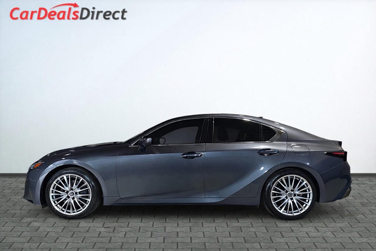 2021 Lexus IS 300 Executive Pkg/ NAVi/Leather/Sunroof/Android Carpla Photo2