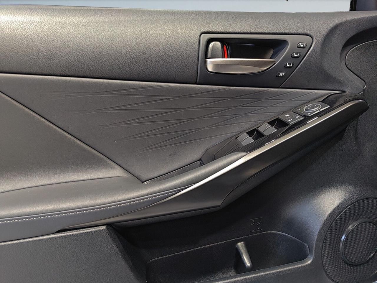 2021 Lexus IS 300 Executive Pkg/ NAVi/Leather/Sunroof/Android Carpla Photo