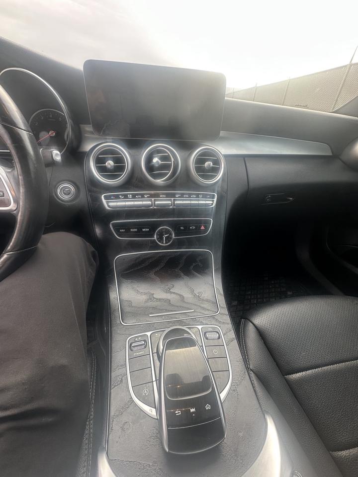2020 Mercedes-Benz C-Class C 300 4MATIC Sedan/MOON ROOF/ALLOYS Photo