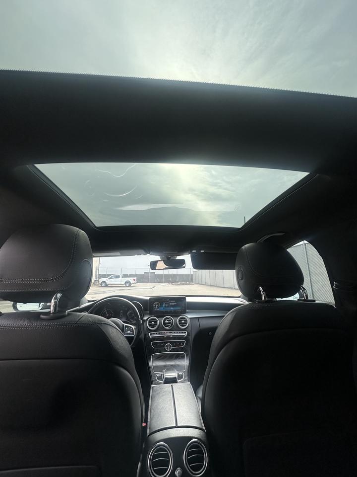2020 Mercedes-Benz C-Class C 300 4MATIC Sedan/MOON ROOF/ALLOYS Photo