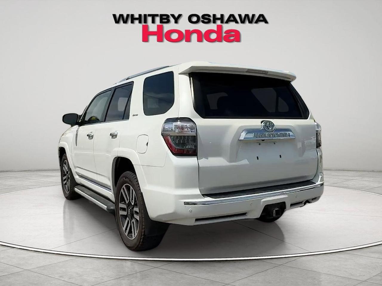 2019 Toyota 4Runner 4WD Photo4