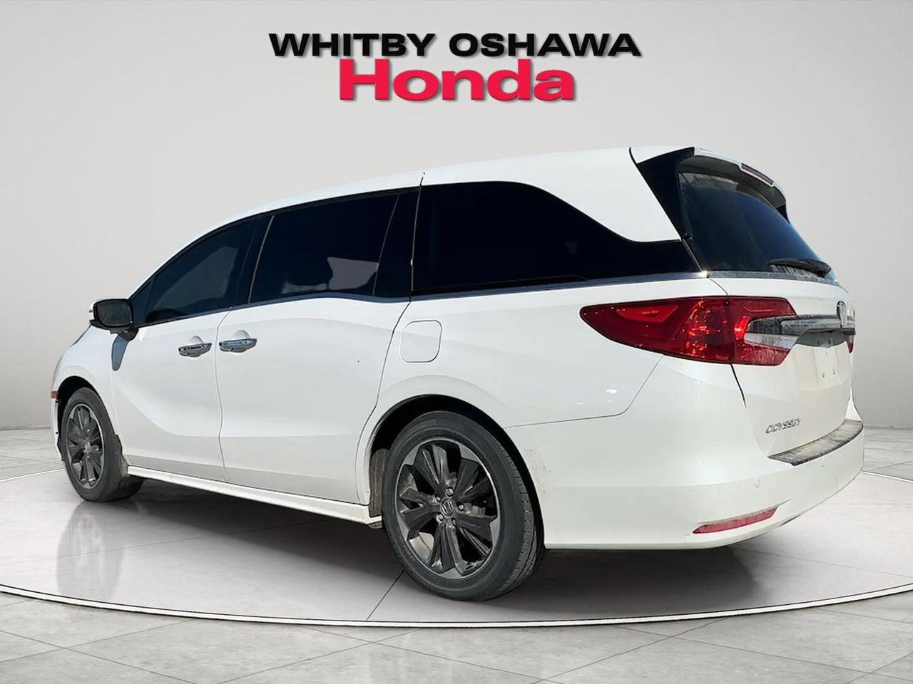 2024 Honda Odyssey Touring Auto Photo