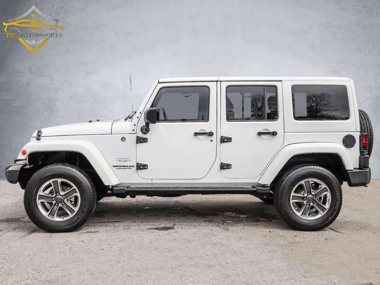 2015 Jeep WRANGLER UNLIMITED SAHARA - LEATHER 2TOP WIRELESS CARPLAY! Photo