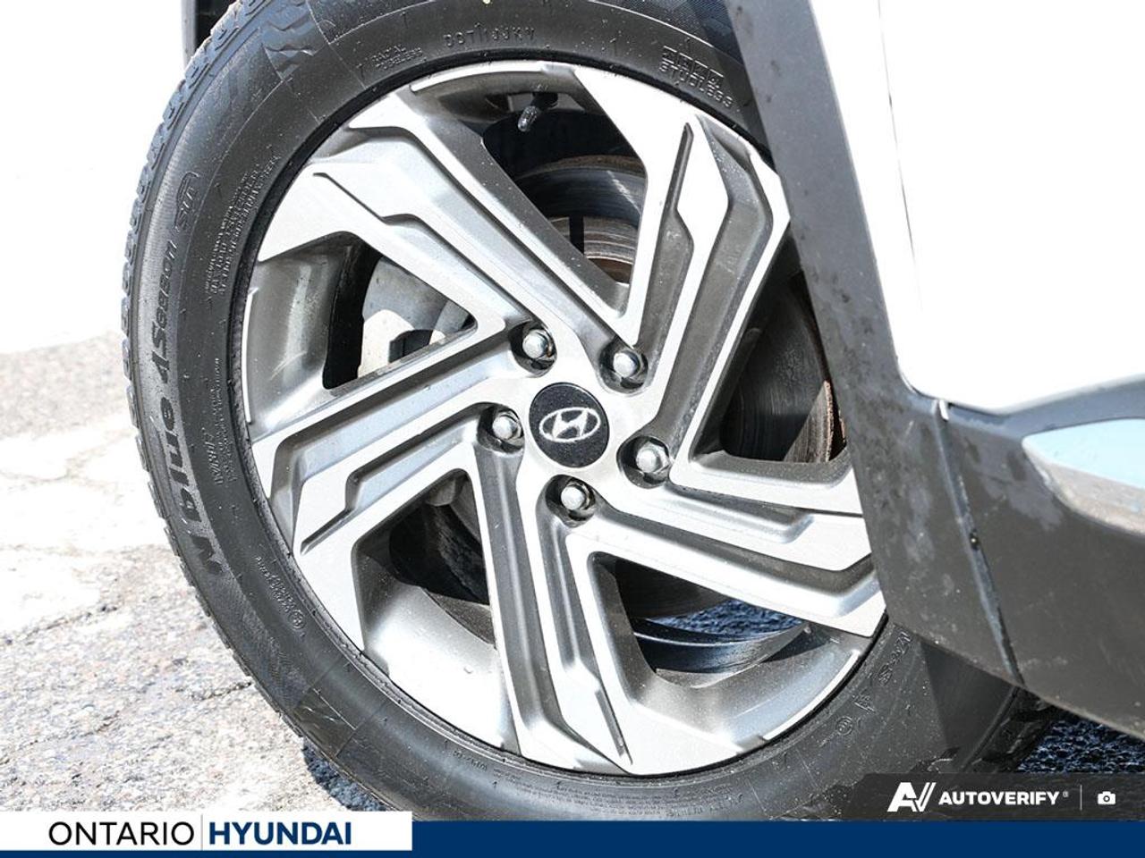 2023 Hyundai Santa Fe Preferred 4dr All-Wheel Drive Photo