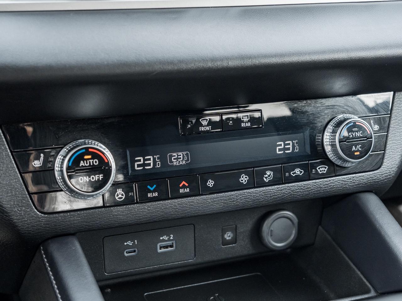 2024 Mitsubishi Outlander SE S-AWC CPO FINANCE RATES FOR AS LOW AS 0.90% Photo