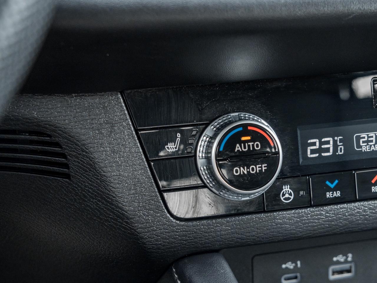 2024 Mitsubishi Outlander SE S-AWC CPO FINANCE RATES FOR AS LOW AS 0.90% Photo
