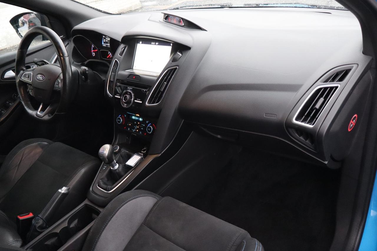 2016 Ford Focus RS Hatchback   No Accident   Clean Carfax   Safety Photo