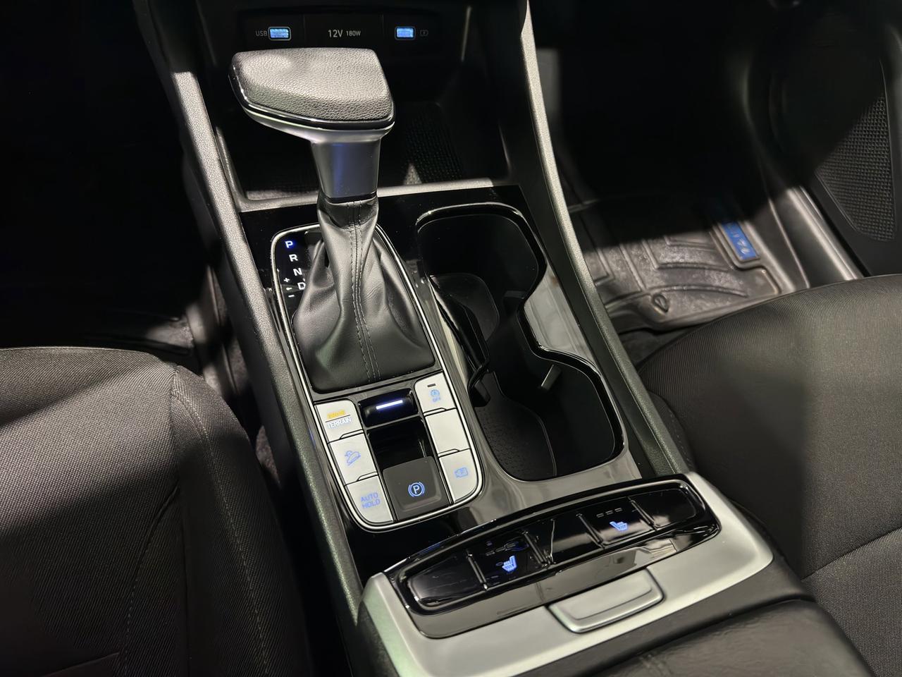2022 Hyundai Tucson Essential | Reverse Cam | Heated Seats Photo