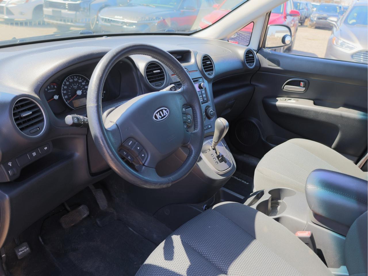 2010 Kia Rondo EX AS TRADED Photo