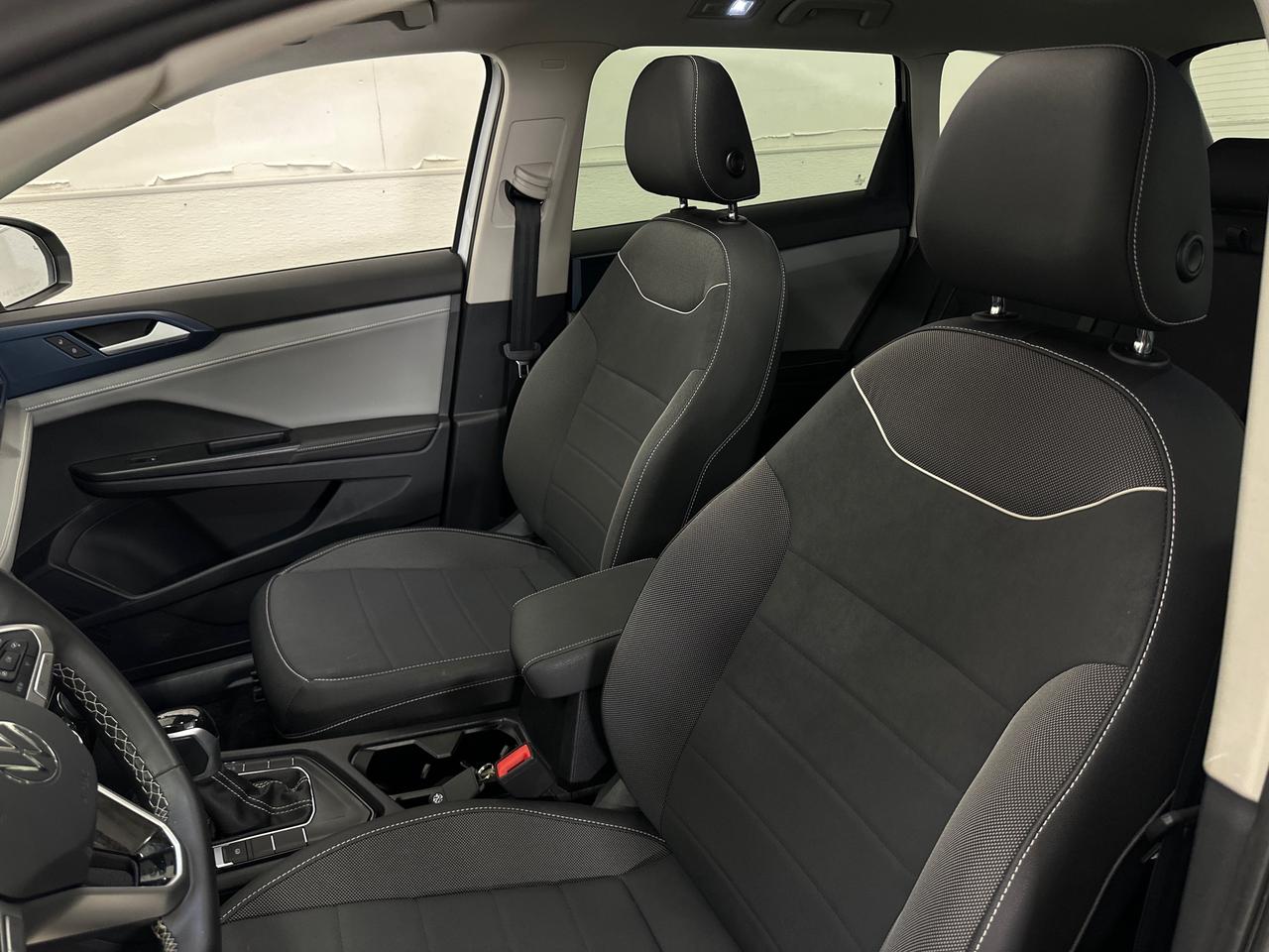 2024 Volkswagen Taos Comfortline 4dr Front-Wheel Drive Photo