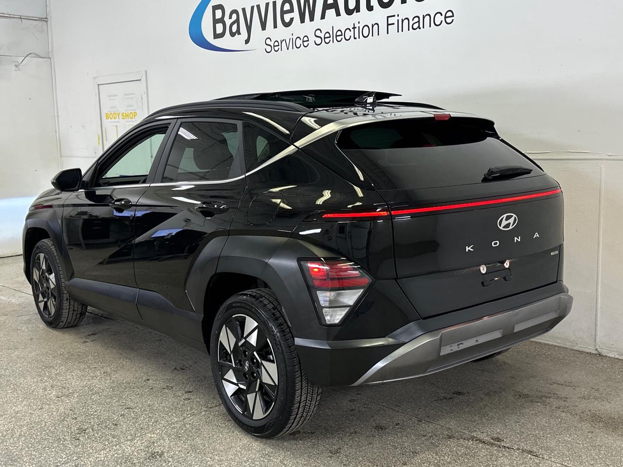 2025 Hyundai KONA 2.0L Preferred w/Trend Package 4dr All-Wheel Drive Photo4