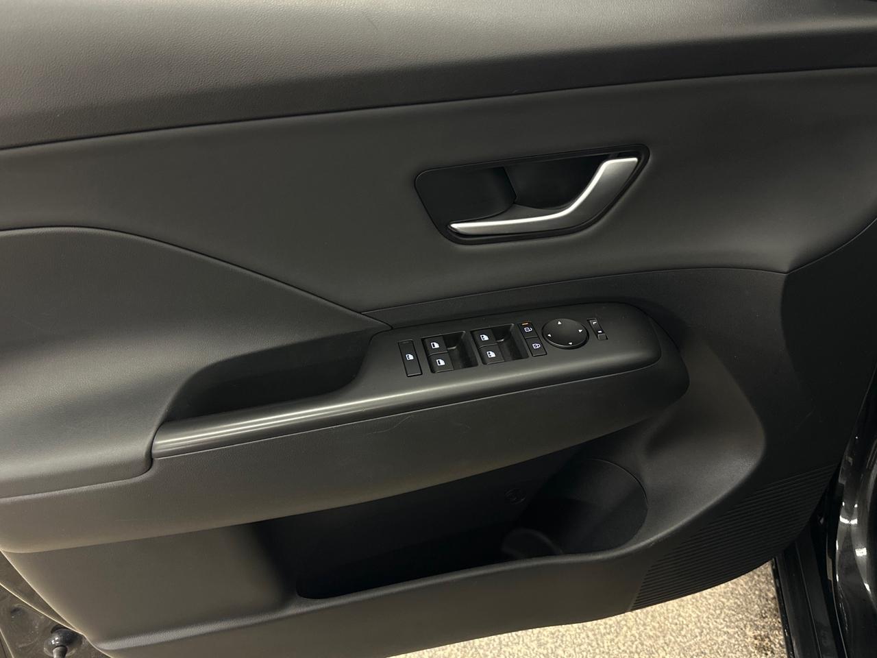 2025 Hyundai KONA 2.0L Preferred w/Trend Package 4dr All-Wheel Drive Photo