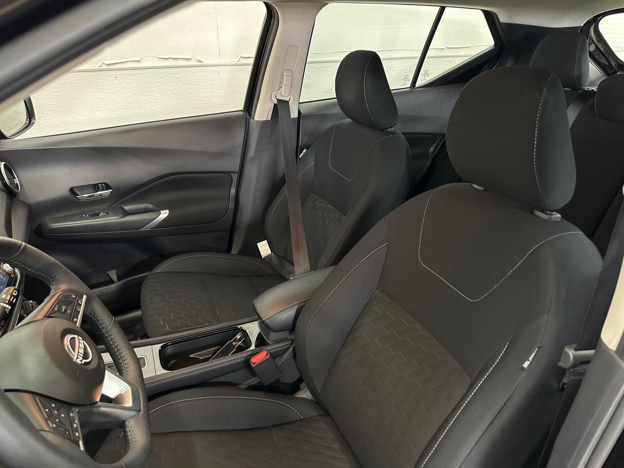 2024 Nissan Kicks SV 4dr Front-Wheel Drive Photo