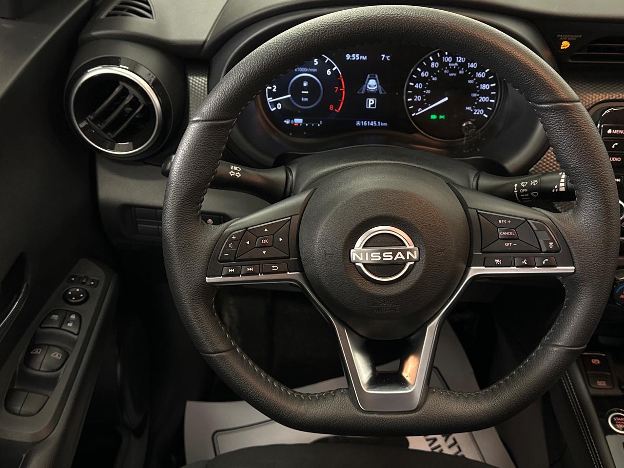2024 Nissan Kicks SV 4dr Front-Wheel Drive Photo