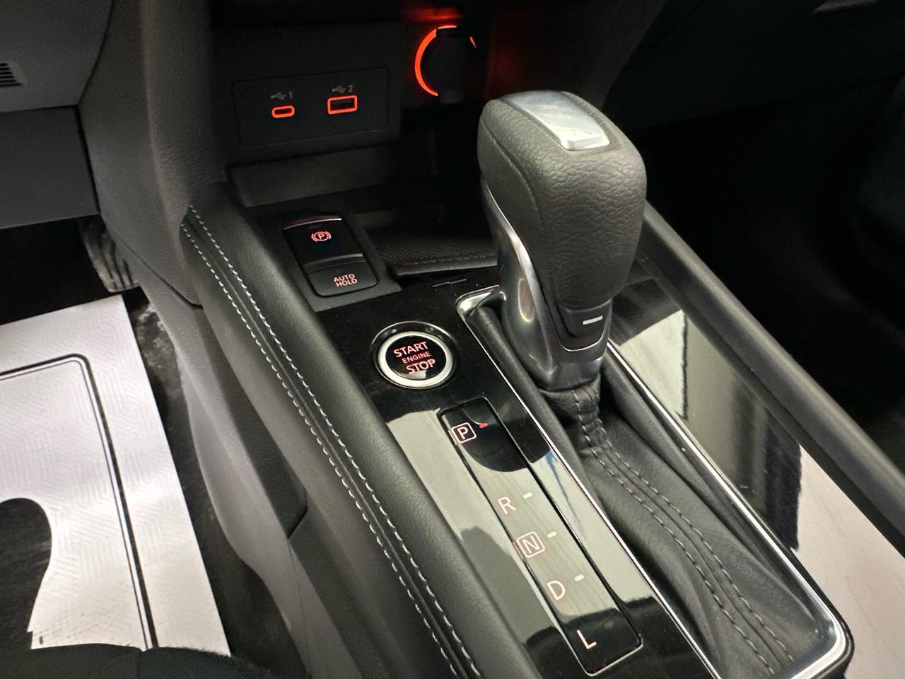 2024 Nissan Kicks SV 4dr Front-Wheel Drive Photo