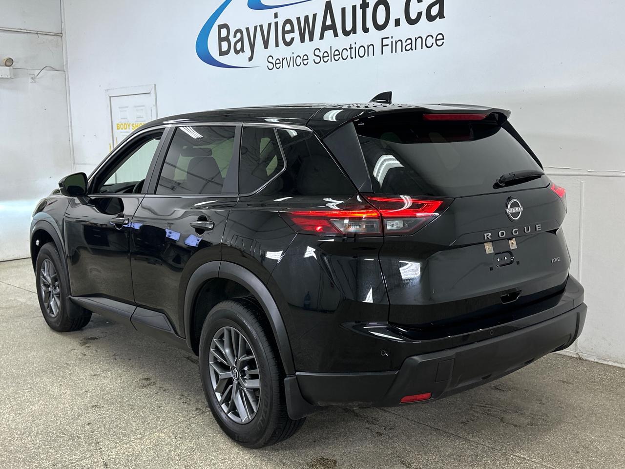 2024 Nissan Rogue S 4dr All-Wheel Drive Sport Utility Photo4