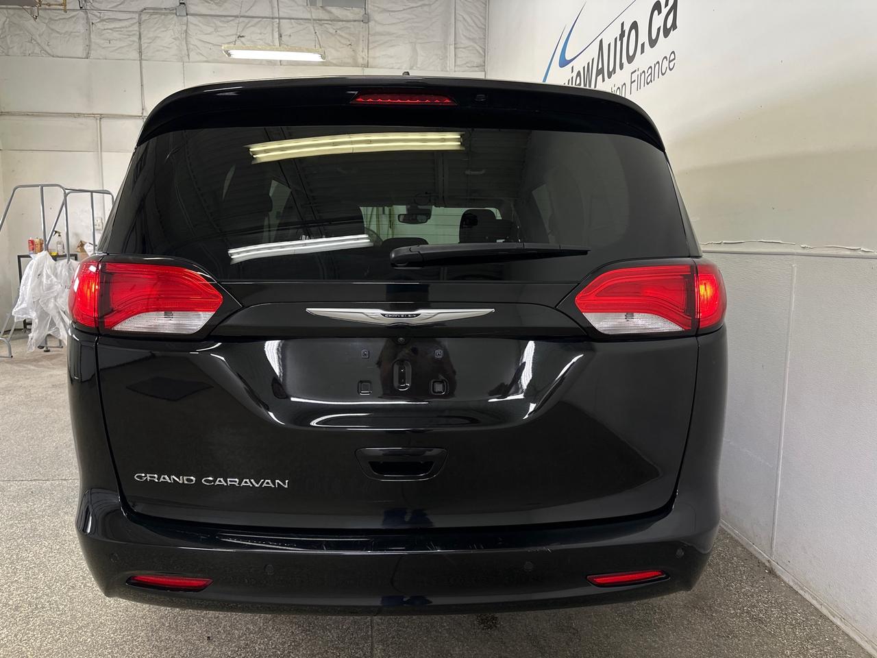 2024 Chrysler Grand Caravan SXT Front-Wheel Drive Passenger Van Photo