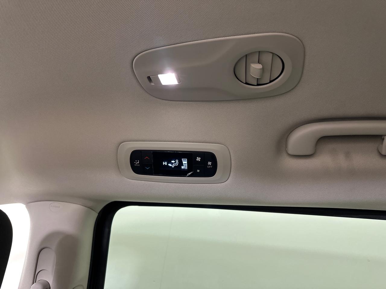 2024 Chrysler Grand Caravan SXT Front-Wheel Drive Passenger Van Photo