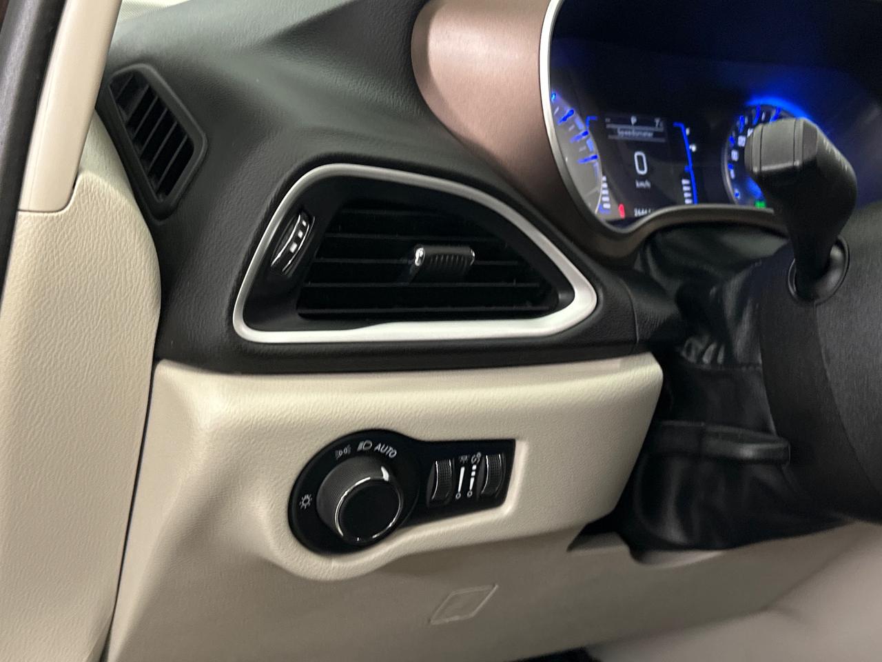 2024 Chrysler Grand Caravan SXT Front-Wheel Drive Passenger Van Photo