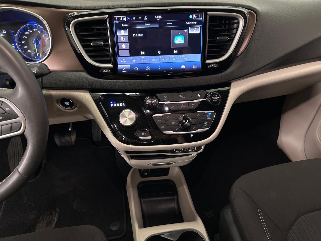 2024 Chrysler Grand Caravan SXT Front-Wheel Drive Passenger Van Photo