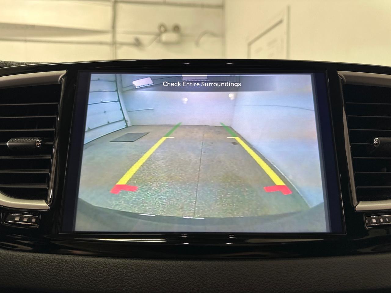 2024 Chrysler Grand Caravan SXT Front-Wheel Drive Passenger Van Photo