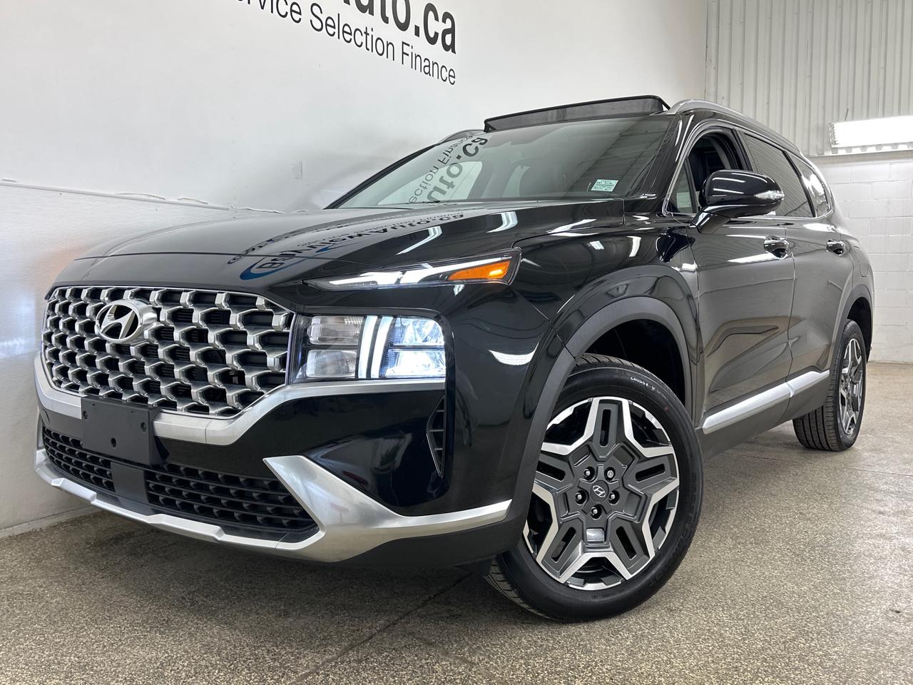 2023 Hyundai Santa Fe HEV Luxury 4dr All-Wheel Drive Photo