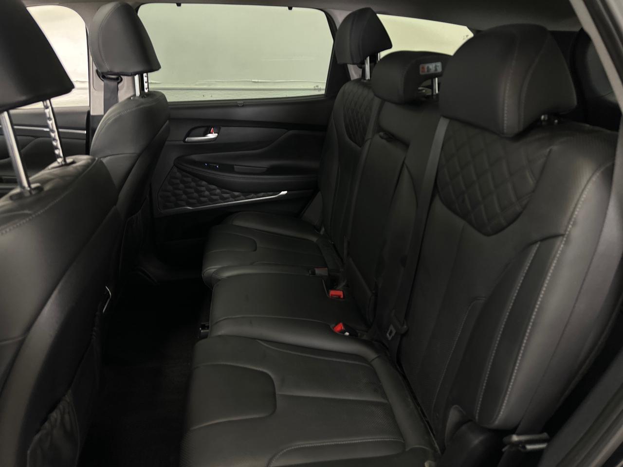 2023 Hyundai Santa Fe HEV Luxury 4dr All-Wheel Drive Photo