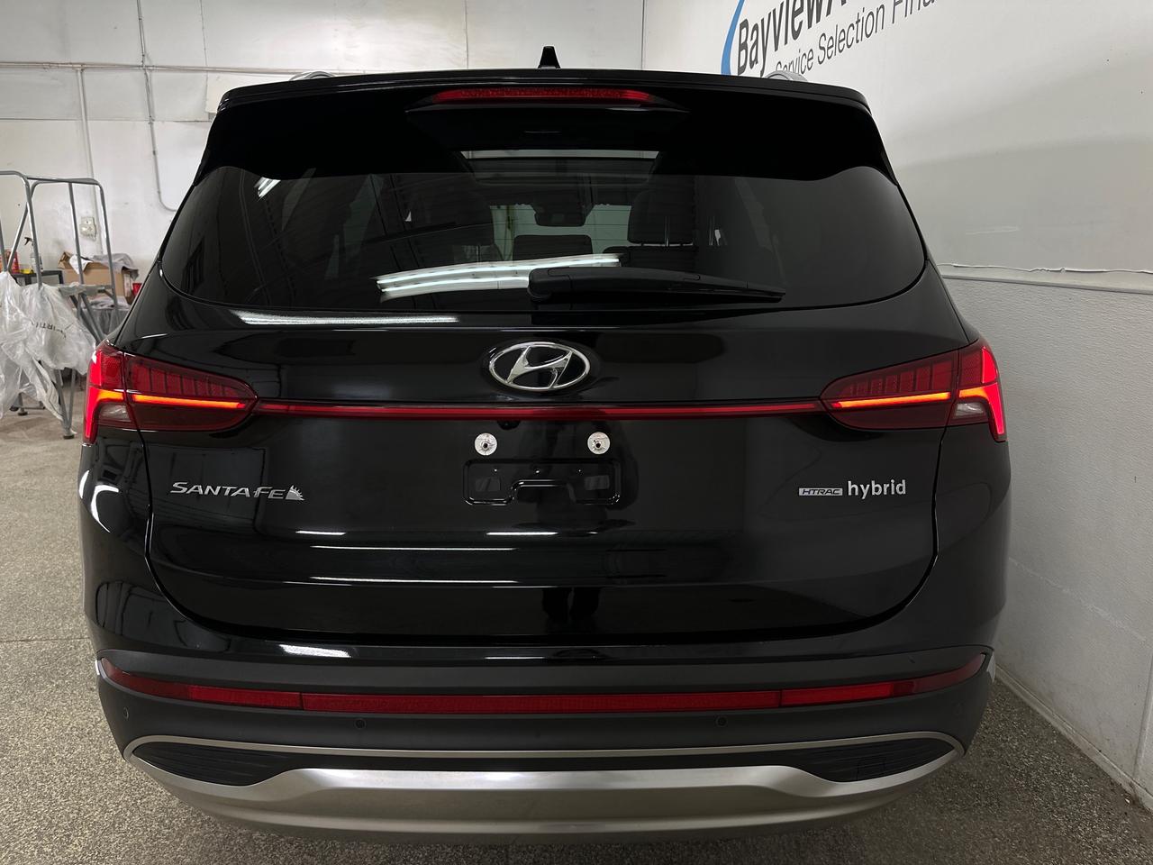 2023 Hyundai Santa Fe HEV Luxury 4dr All-Wheel Drive Photo