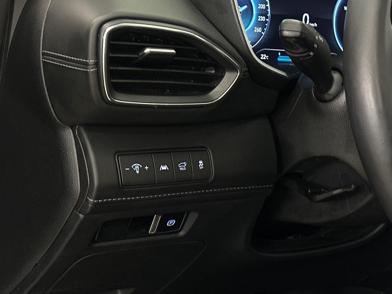 2023 Hyundai Santa Fe HEV Luxury 4dr All-Wheel Drive Photo