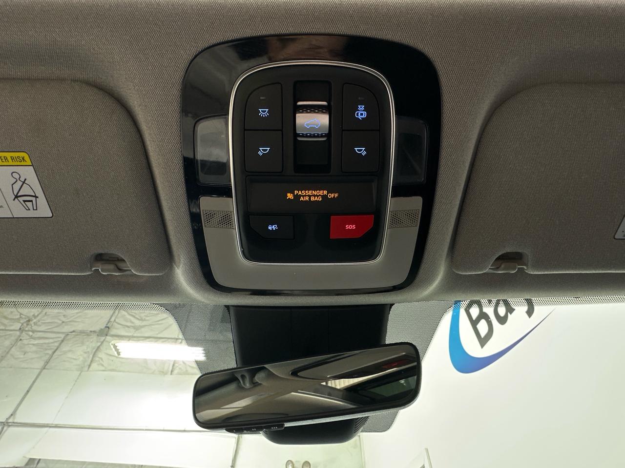 2023 Hyundai Santa Fe HEV Luxury 4dr All-Wheel Drive Photo