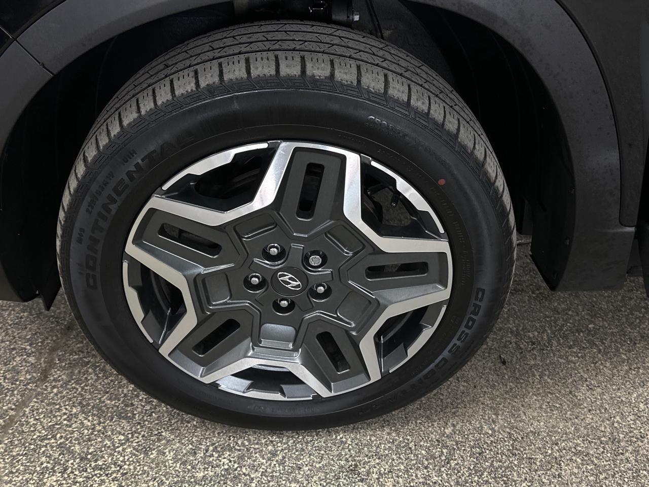 2023 Hyundai Santa Fe HEV Luxury 4dr All-Wheel Drive Photo