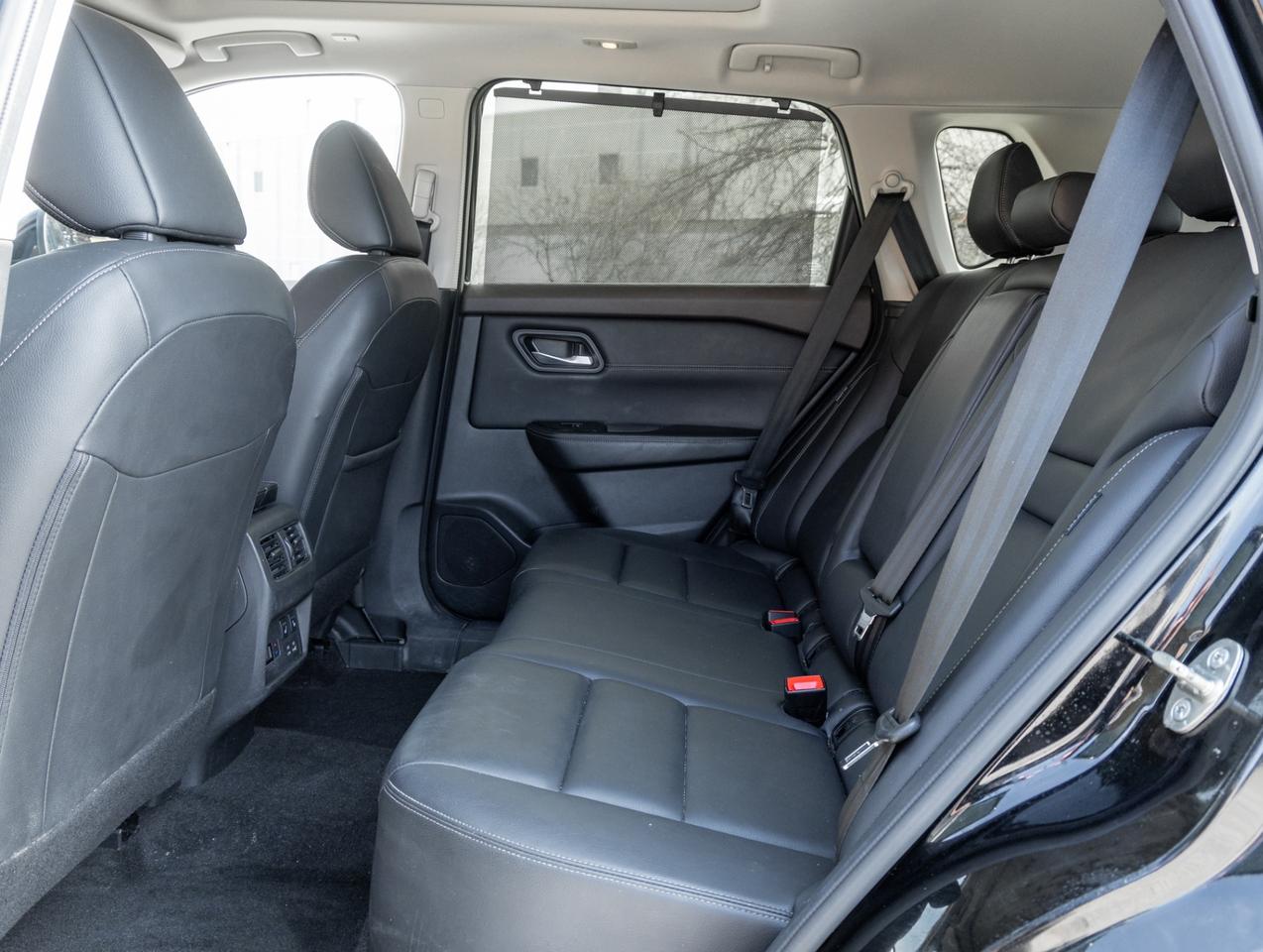 2023 Nissan Rogue AWD SL, Nav, Camera, Leather, Sunroof Photo
