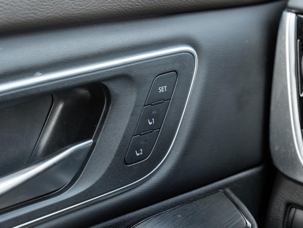 2023 Nissan Rogue AWD Platinum, Nav, Camera, Leather, Sunroof Photo