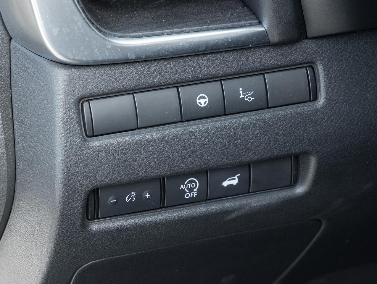 2023 Nissan Rogue AWD Platinum, Nav, Camera, Leather, Sunroof Photo