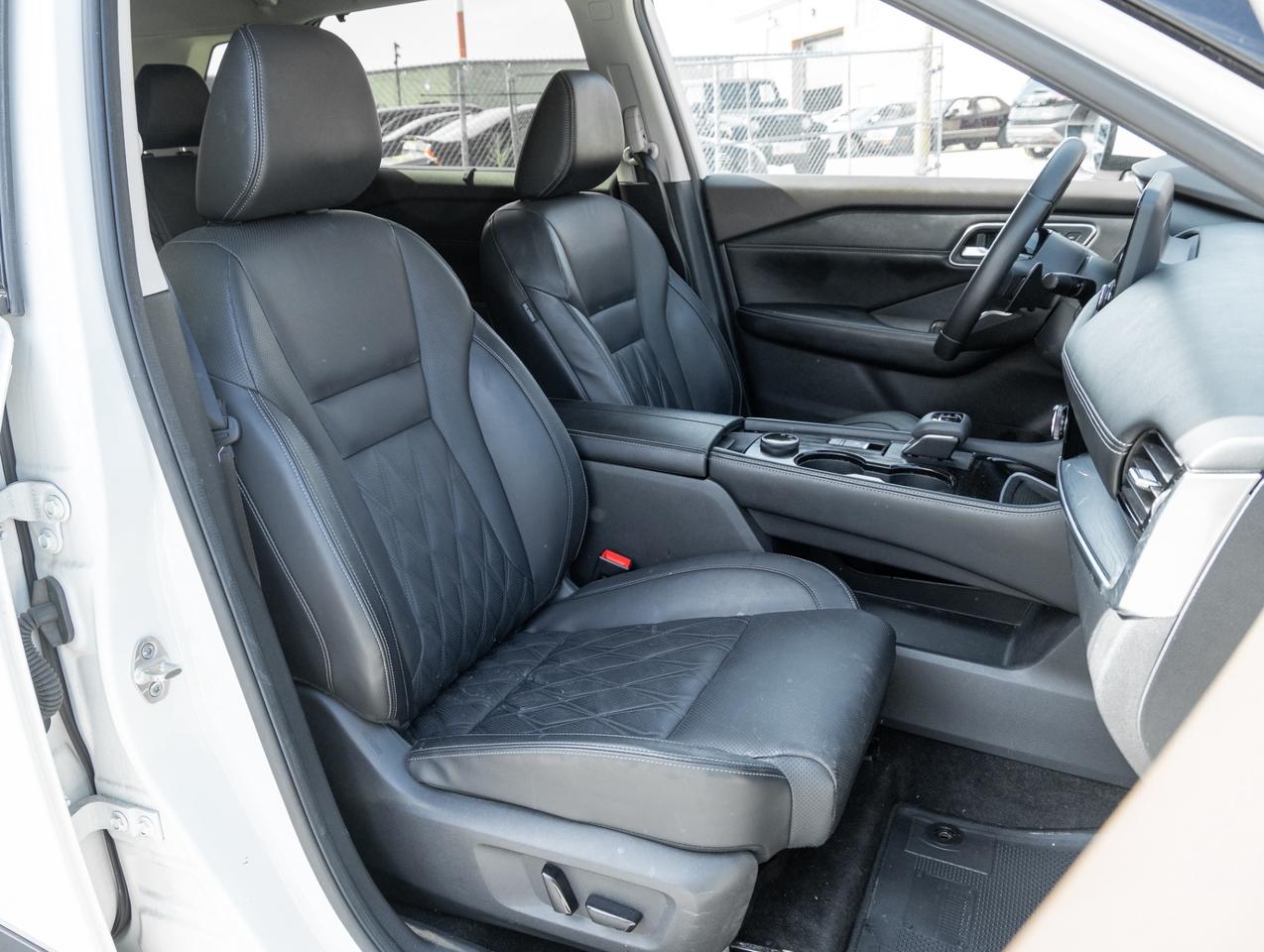2023 Nissan Rogue AWD Platinum, Nav, Camera, Leather, Sunroof Photo