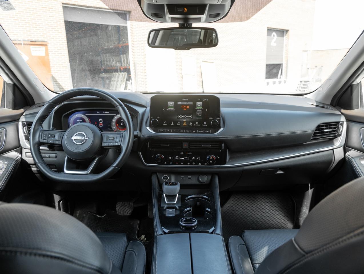 2023 Nissan Rogue AWD Platinum, Nav, Camera, Leather, Sunroof Photo
