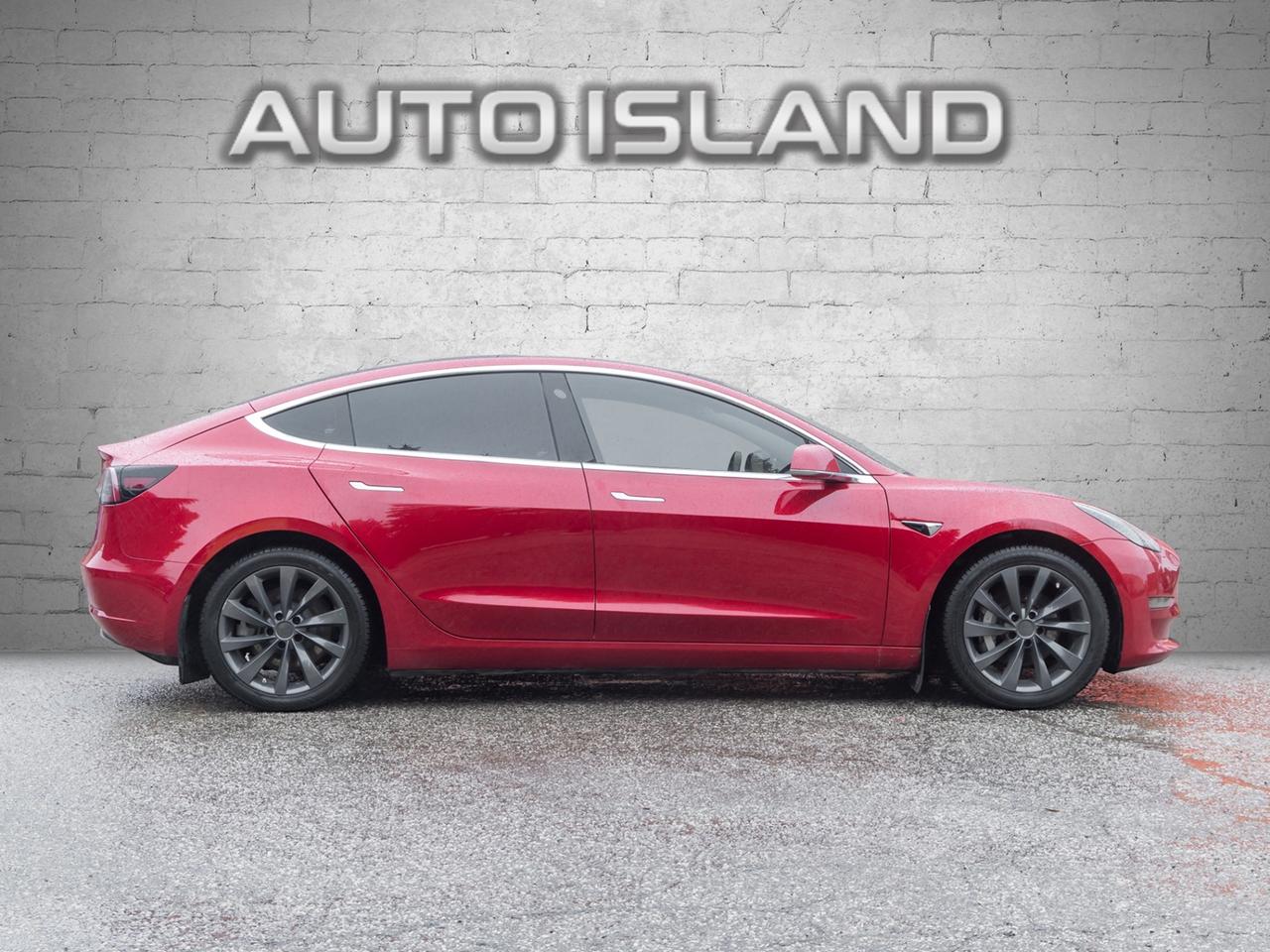 2018 Tesla Model 3 Long Range Battery AWD Photo3