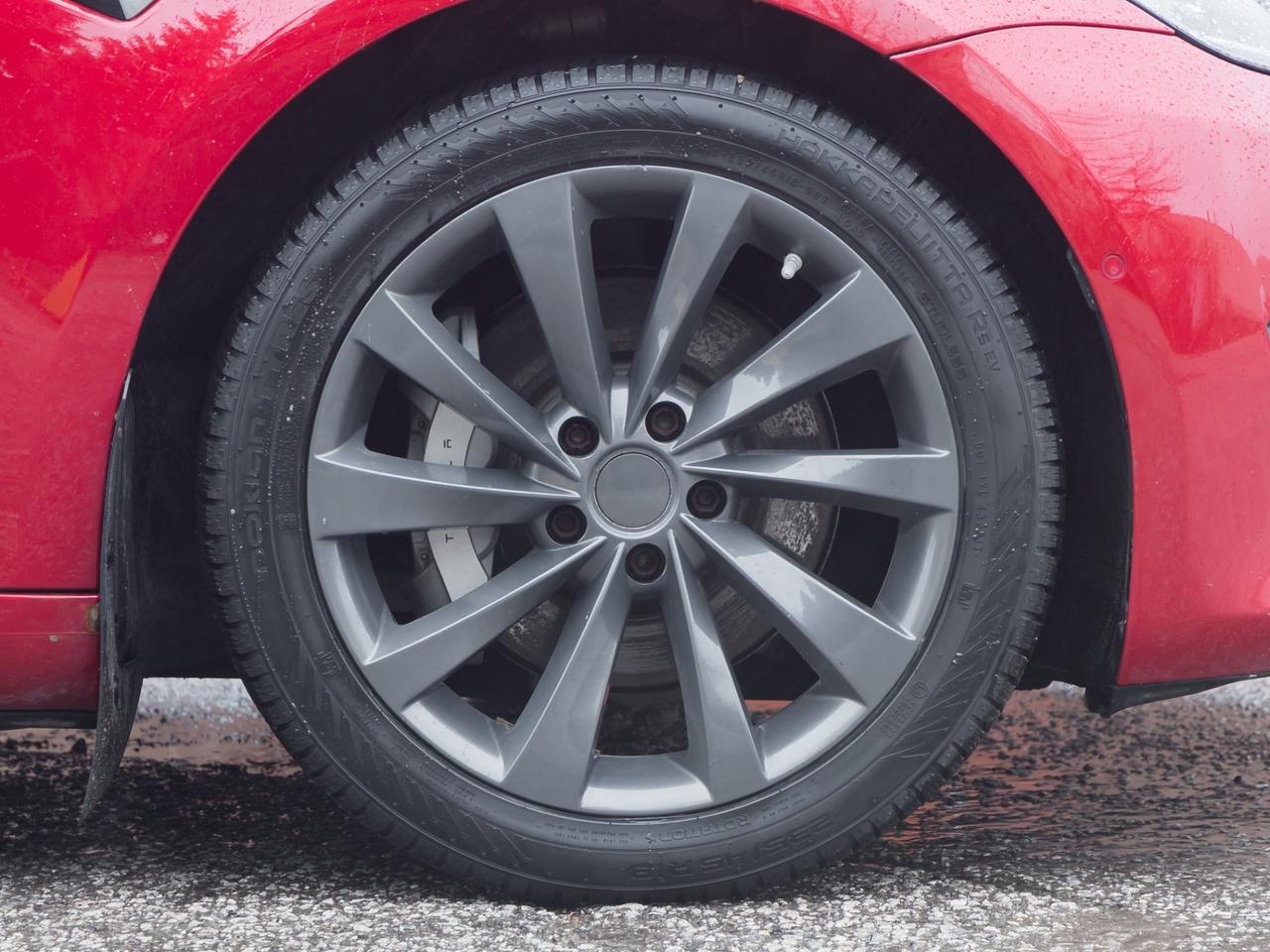 2018 Tesla Model 3 Long Range Battery AWD Photo