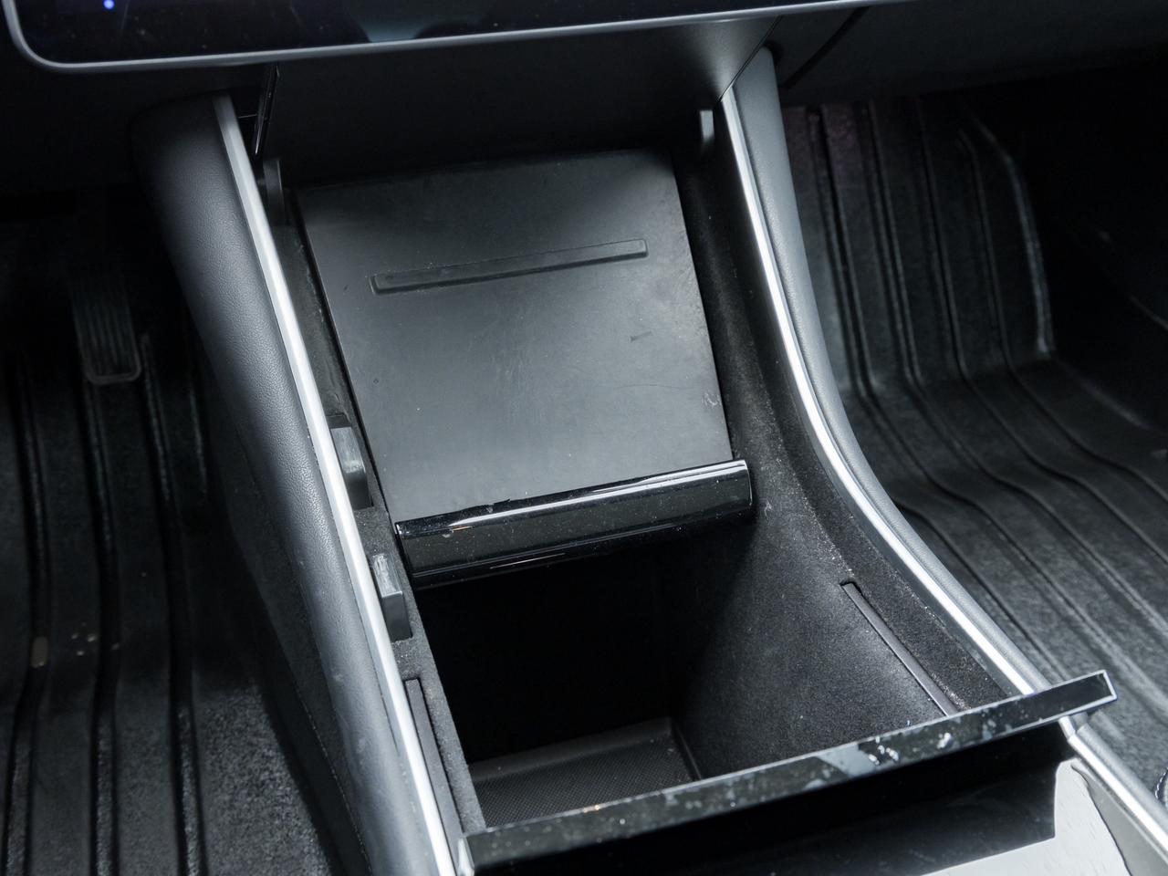 2018 Tesla Model 3 Long Range Battery AWD Photo