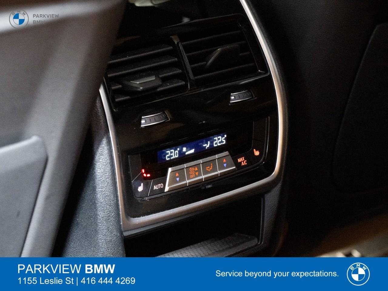 2022 BMW X6 xDrive40i 4dr All-Wheel Drive Sports Activity Coupe Photo