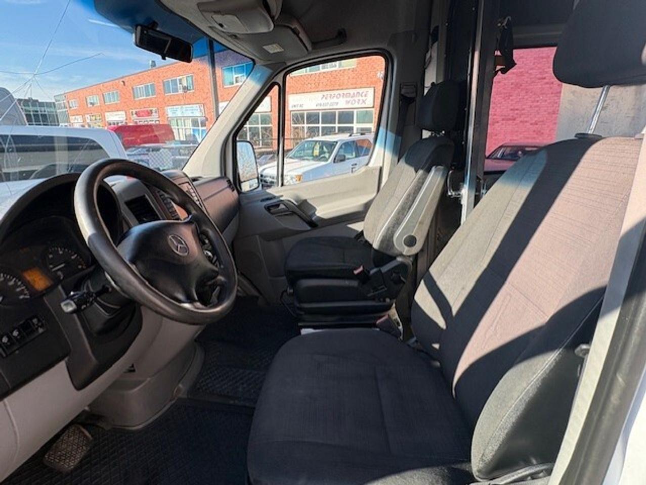 2014 Mercedes-Benz Sprinter 3500 V6 170 WB EXTENDED HIGH ROOF DUALLY! Photo