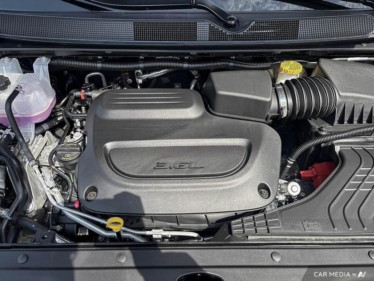 2026 Chrysler Pacifica Select Front-Wheel Drive Passenger Van Photo