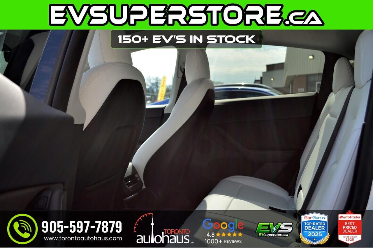 2023 Tesla Model Y PERF. WHITE INT. I 150+ EV's at EVSUPERSTORE.ca Photo