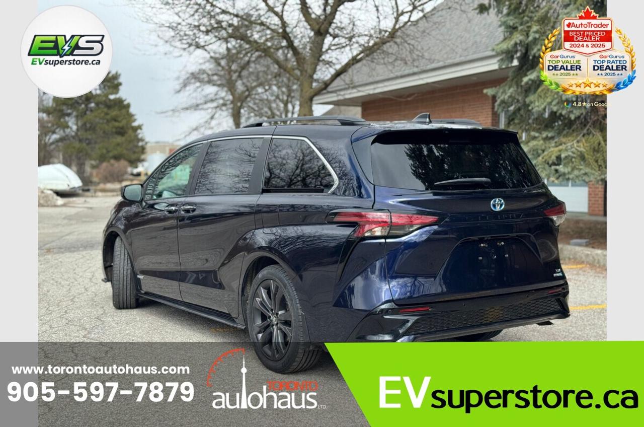 2021 Toyota Sienna XSE/TECH PKG/NO ACCIDENTS Photo2