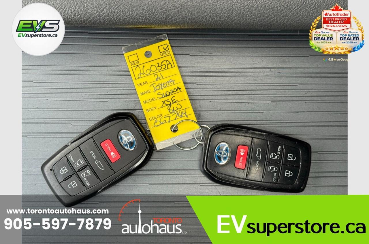 2021 Toyota Sienna XSE/TECH PKG/NO ACCIDENTS Photo