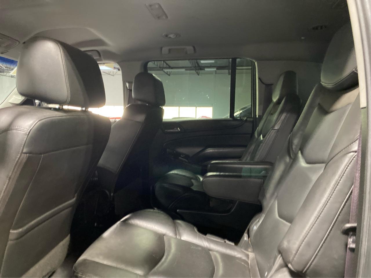 2017 Chevrolet Suburban 4WD 1500 LT 5.3L V8- CLEAN CARFAX Photo