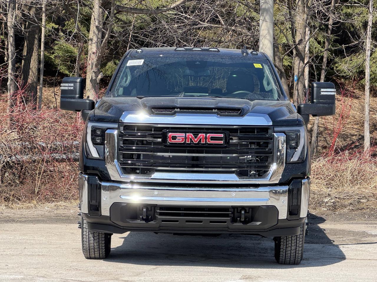 2026 GMC Sierra 3500HD Pro Photo